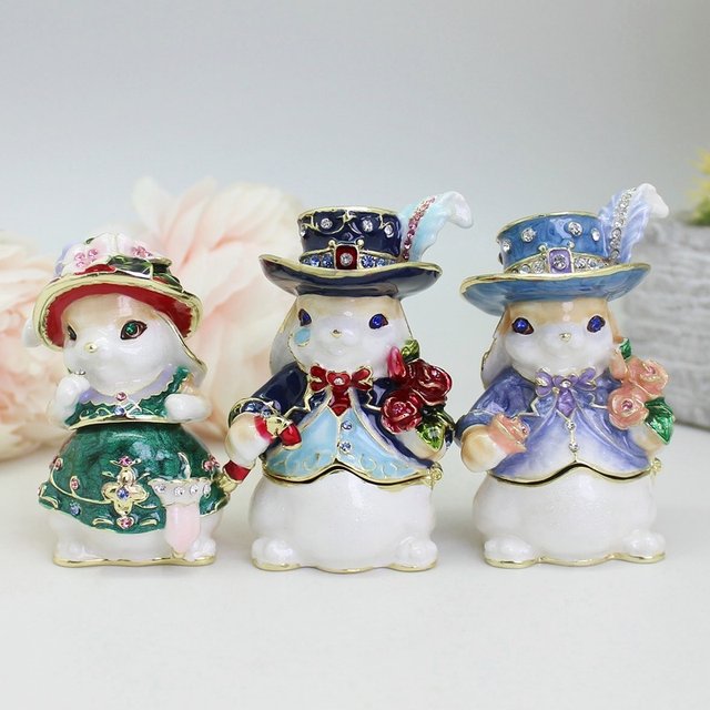
Light luxury enamel Eagle Rabbit Couple Rabbit Creative Decoration Desktop Ornament Jewelry Box Wedding Gift Gift for Girlfriend
