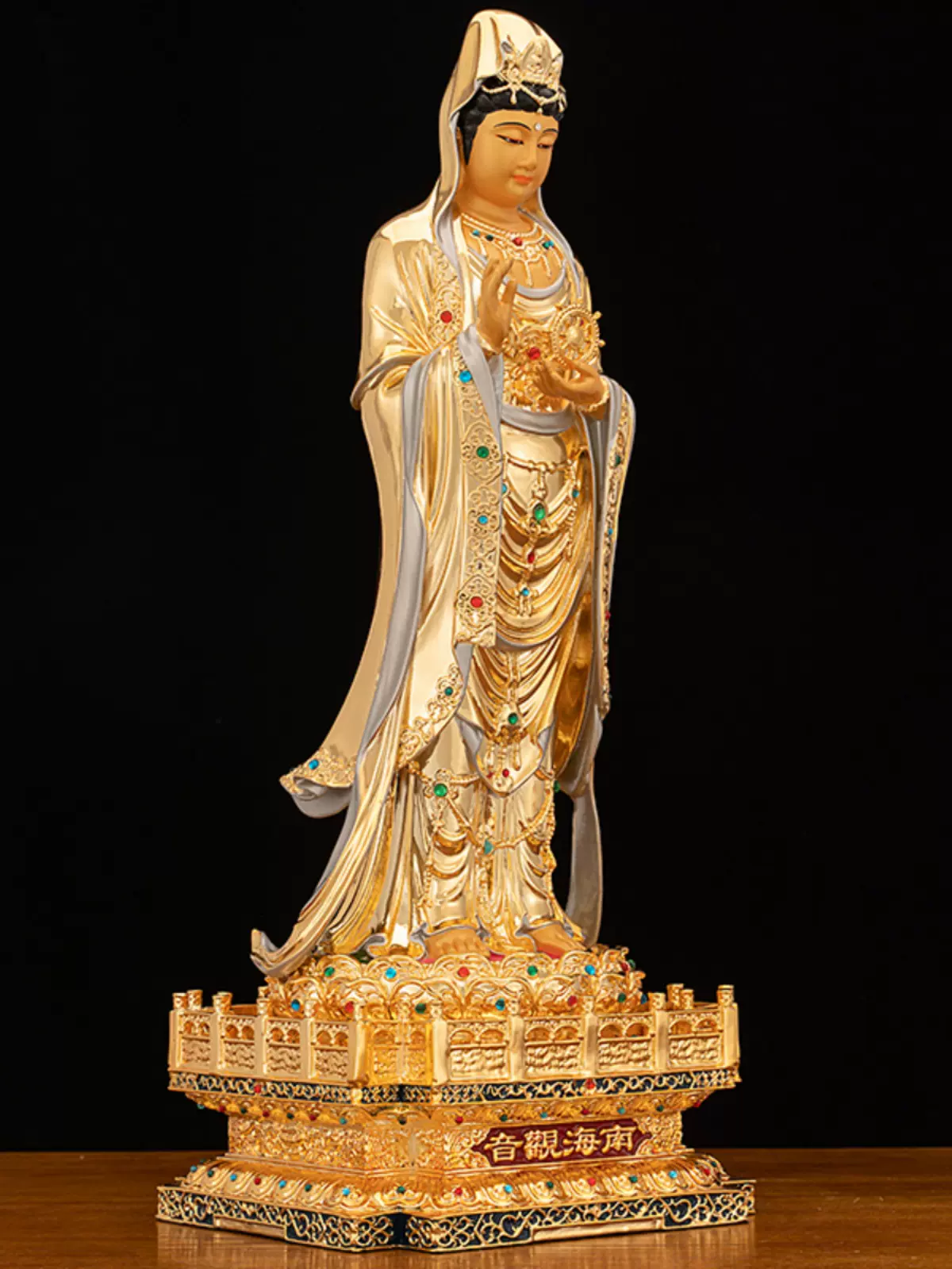 仏像古銅製，時代物，古董品，細工，（旧家藏出し）高10cm，重850克 古銅観自在菩薩 旧家蔵出し 骨董品 縁起物 希少 風水 お守り 古美術