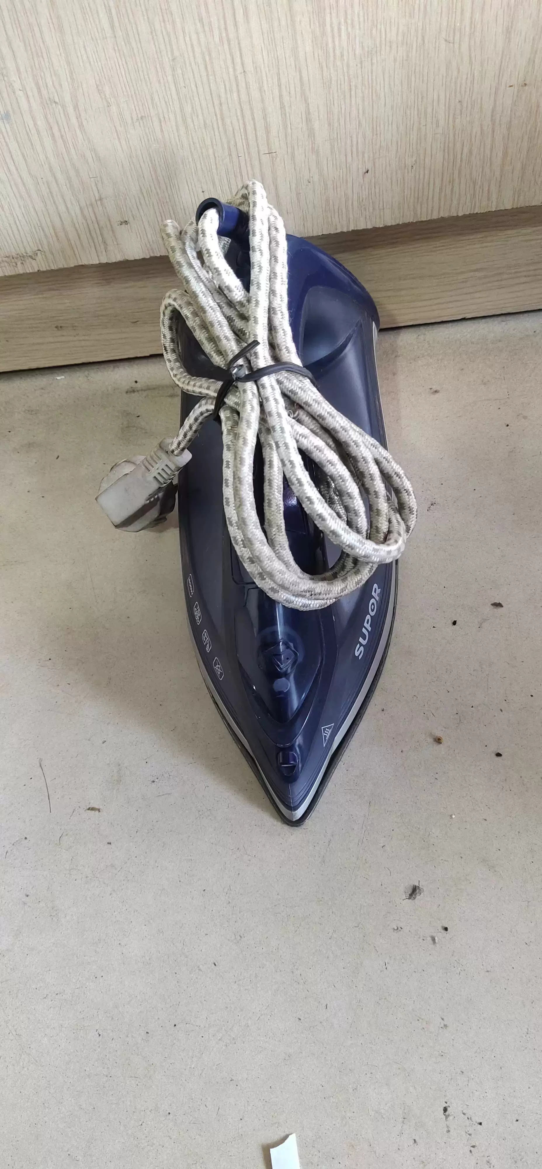 原装苏泊尔电熨斗电烫斗配件/yd05bt/水箱组件/发热盘/拆机电源线