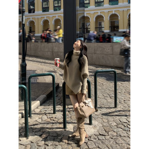 
MULVAN design turtleneck pullover sweater for women new loose irregular niche bat sleeve cape top