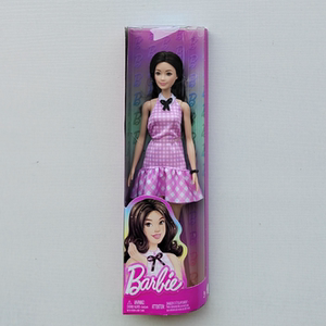 
Barbie fashion master's anniversary pink pastoral girl plays house doll HRH21