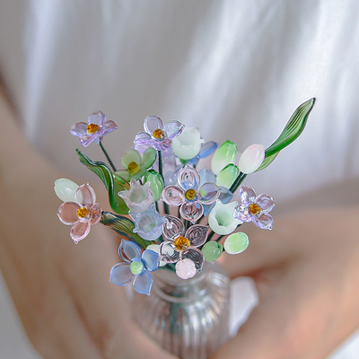 The Art of Wire and Resin Flowers