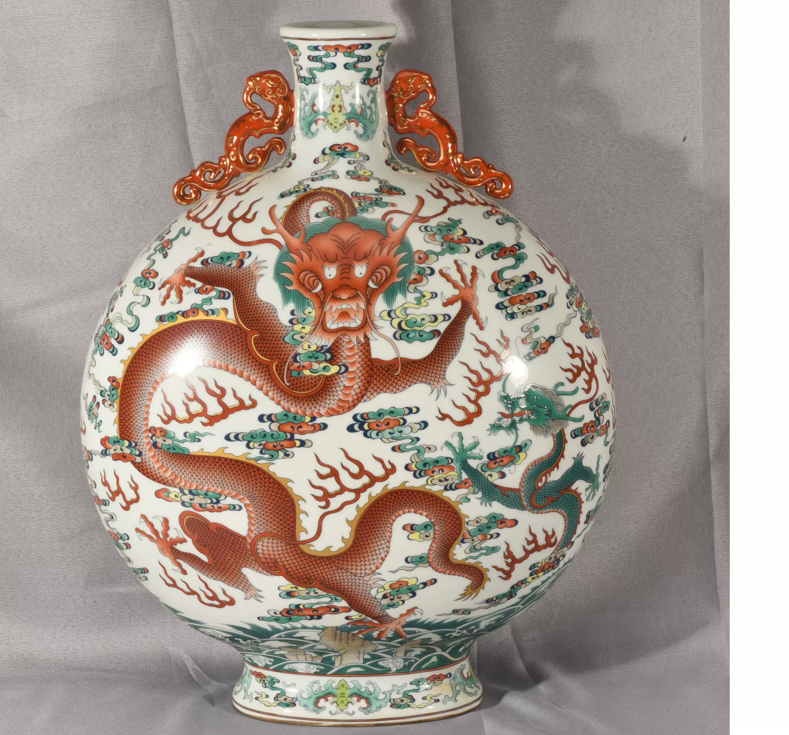 元時代　白釉釉裏紅飛斑暗刻龍紋盤　古盤　皿　唐物　古賞物　(D-43) 元時代 白釉釉裏紅飛斑暗刻龍紋盤 古盤 皿