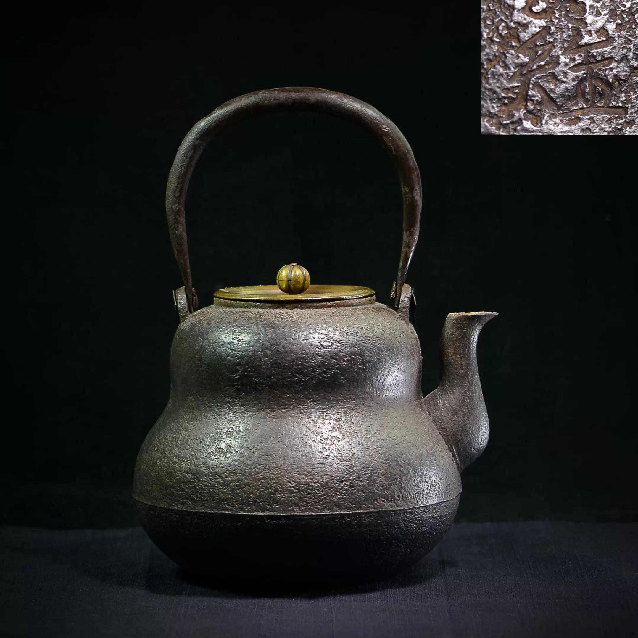 壺、時代物、 時大彬六方壺, 明代萬曆年,1986年揚州出土,「故宮博物院