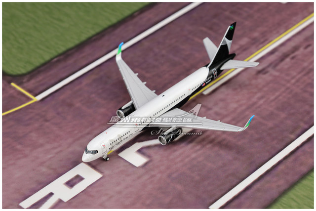 N628np JCWINGS XX40132 Northern Pacific Boeing B757-200 N628NP 1:400