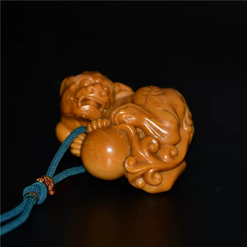 游此斋寿山石田黄石真品老料篆刻收藏书法绘画印石