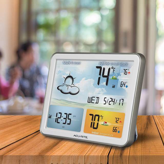 AcuRite 02081M Wireless Weather Station Weather Forecast Indoor Outdoor Temperature Hygrometer
