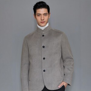 Promotion standing collar wool woolen coat men's spring business fashion coat Cassirodi tag 2580 yuan
