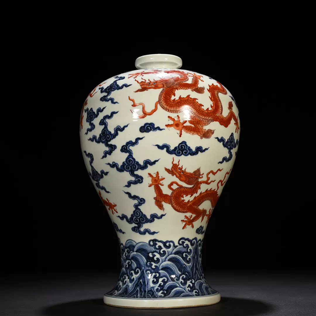 中国古玩 大清乾隆年製 足踏泥鯉跳龍門 天球瓶 大