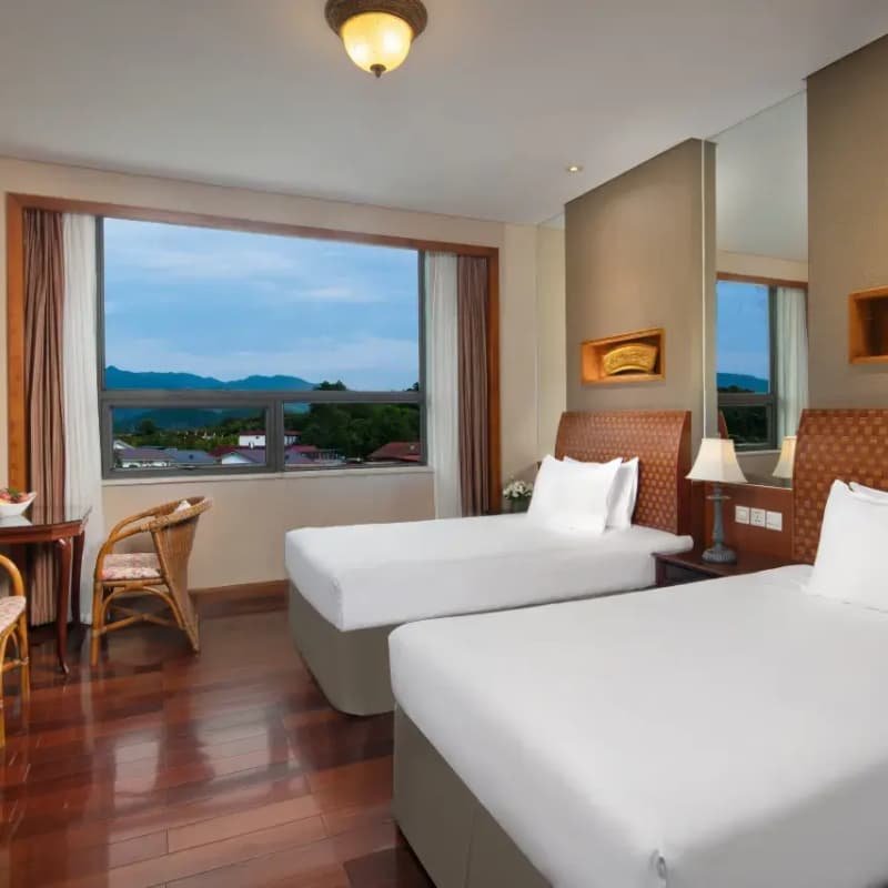 【武夷山悦华酒店 住1晚含双早】可选房型+景区电子导览