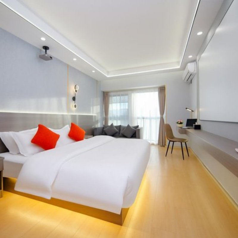 D2天1晚昆明市恒亚唯酒店(会展中心店)自由行+滇池石城景区门票