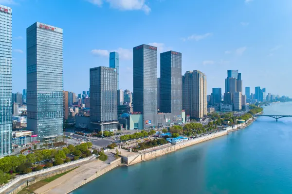 长沙富力万达文华酒店+岳麓山观光车双次票 2天1晚 - 定制游预订