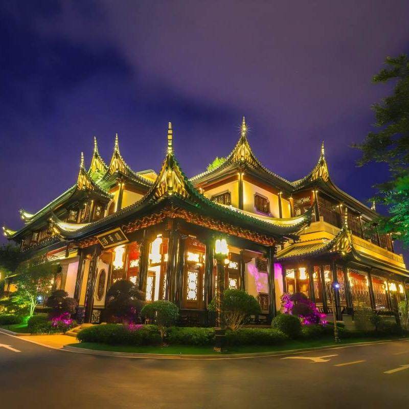 上海-海洋王国+皇廷花园酒店3天2晚自由行 - 定制游预订