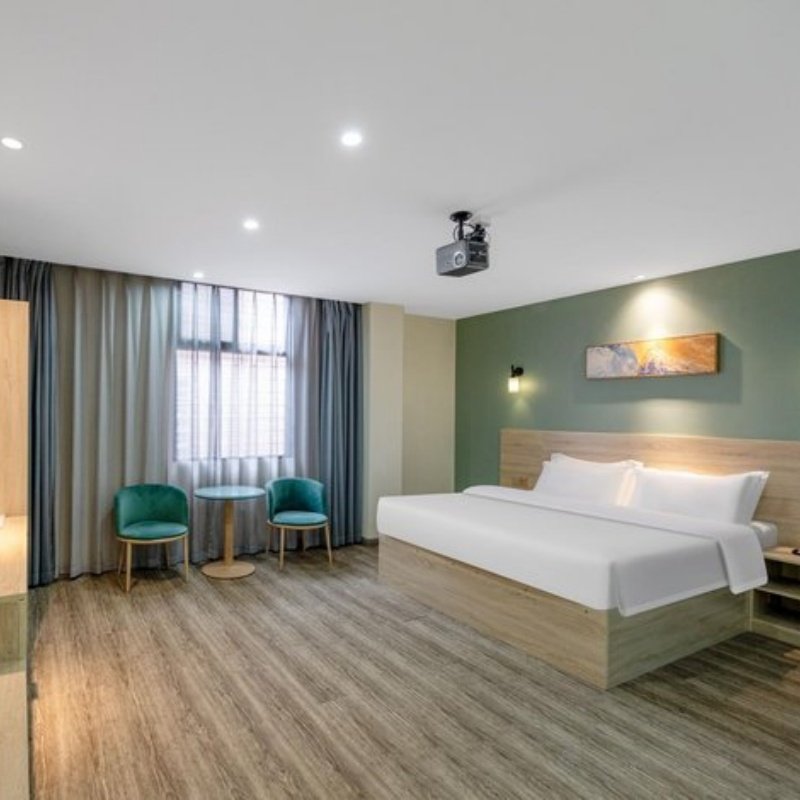 D1天1晚泉州绿泉酒店(万达广场店)自由行+ 泉州古城 门票单人酒景套餐