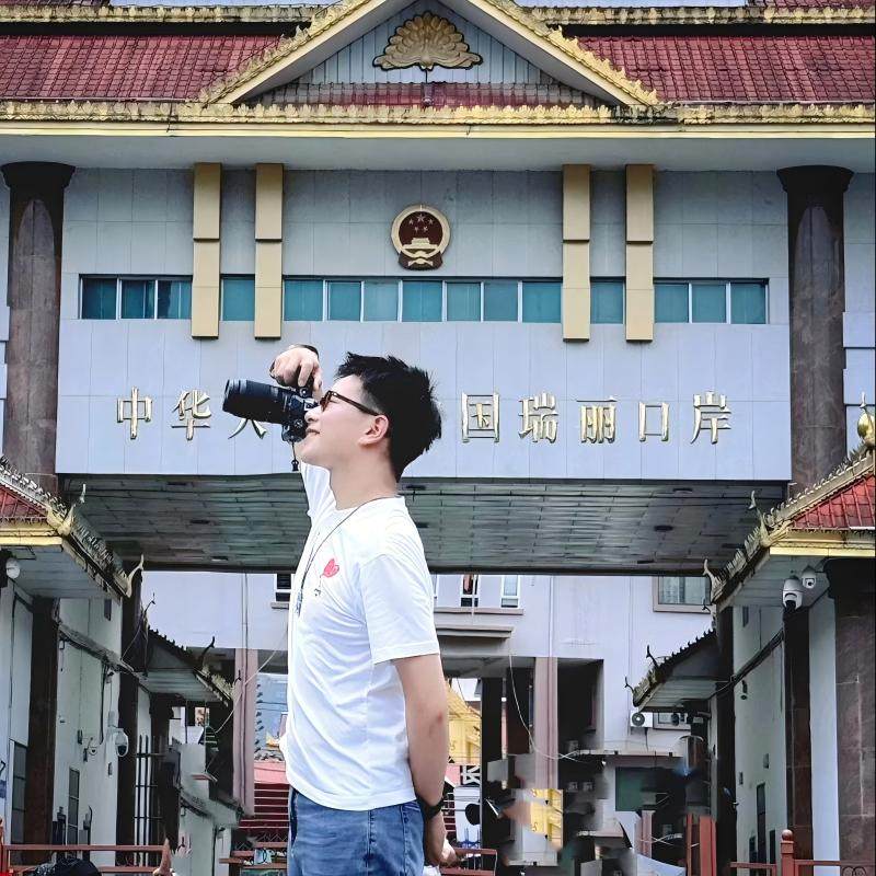 精品纯玩小团0自费芒市瑞丽腾冲勐焕大金塔+一寨两国6天5晚跟团游