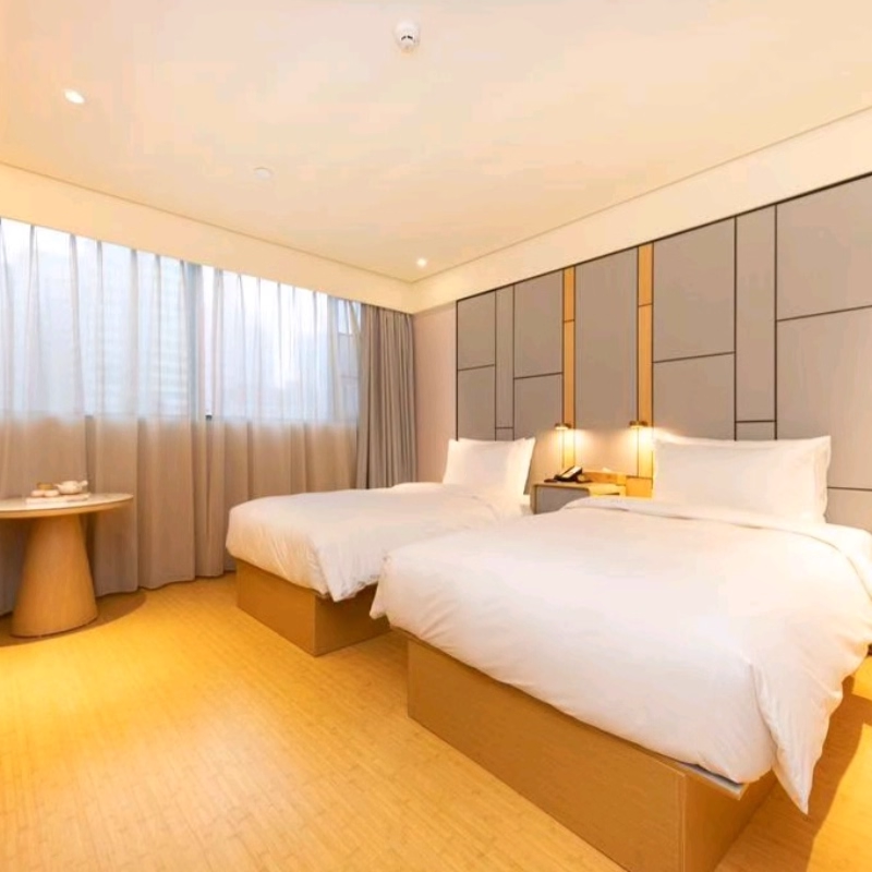 x【4天3晚】贵阳自由行住全季酒店(贵阳甲秀楼民生路好吃街店)+黔灵山公园门票套票