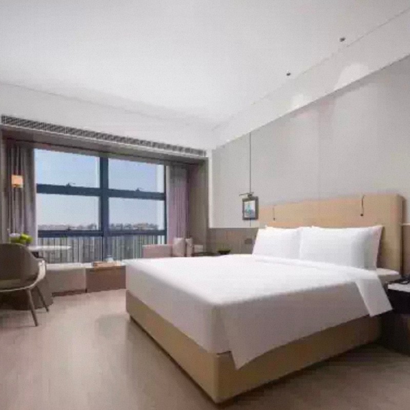 【乐享】深圳宝安中心颐朵朵酒店颐和豪华大床房两天一晚+世界之窗