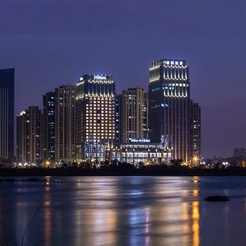 【半城烟火半城仙】3天2晚福建泉州泉商希尔顿酒店 崇武古城+清源山买1送1