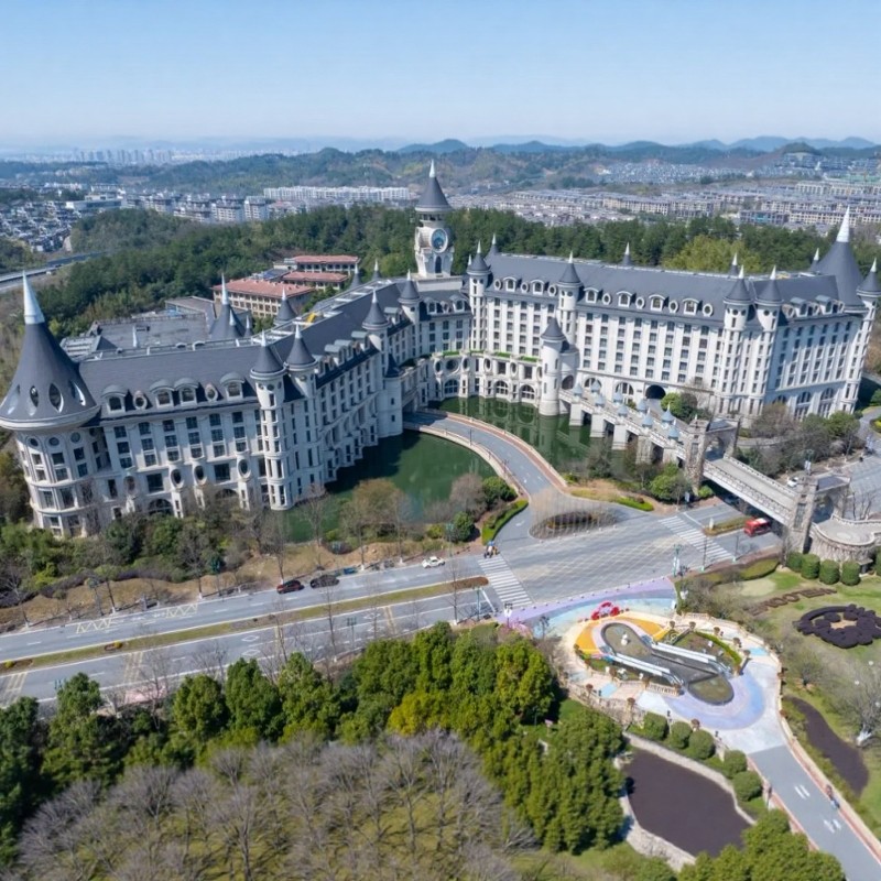 【梦幻城堡 乐园畅玩】2天1晚安吉银润锦江城堡酒店+杭州Hello kitty乐园/滑雪