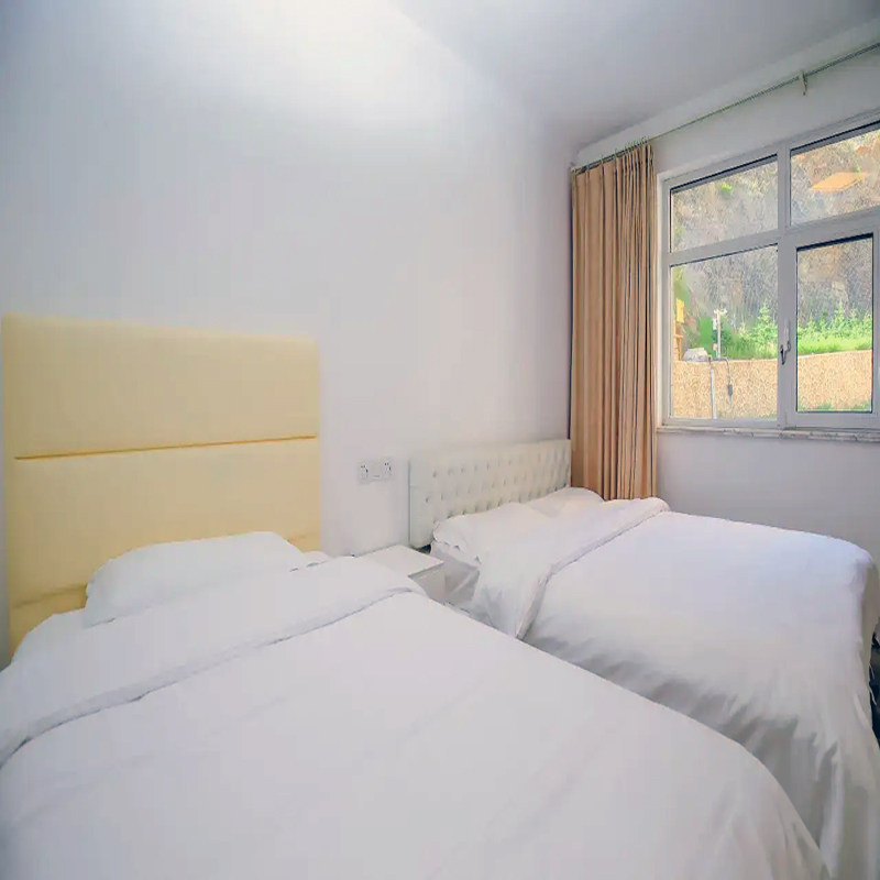 张家口崇礼万龙滑雪场 冬季滑雪 万龙国际公寓 1住1滑 住滑套餐