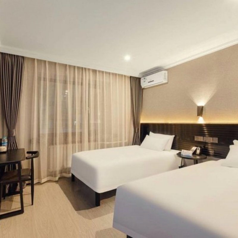 D2天1晚如家华驿酒店(哈尔滨中央大街火车站店)自由行+黑龙江省博物馆门票