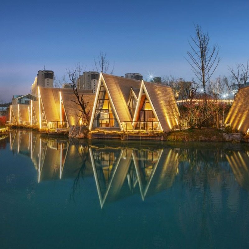 景区内酒店2天1晚丨大/双床房 双早丨婺女洲2人2日无限进出门票+2人篁岭门票+双程索道