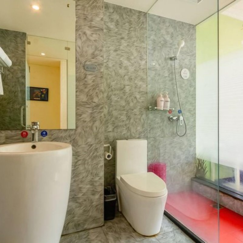 D2天1晚成都市甲居艺井酒店大熊猫基地植物园店自由行+九眼桥门票酒景