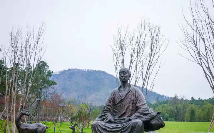 心莲广场图片