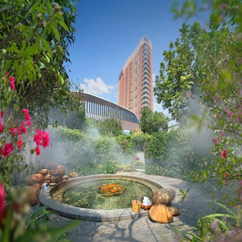 【YT】2天1晚丨漳州佰翔圆山酒店(古城店)丨豪华房+温泉票