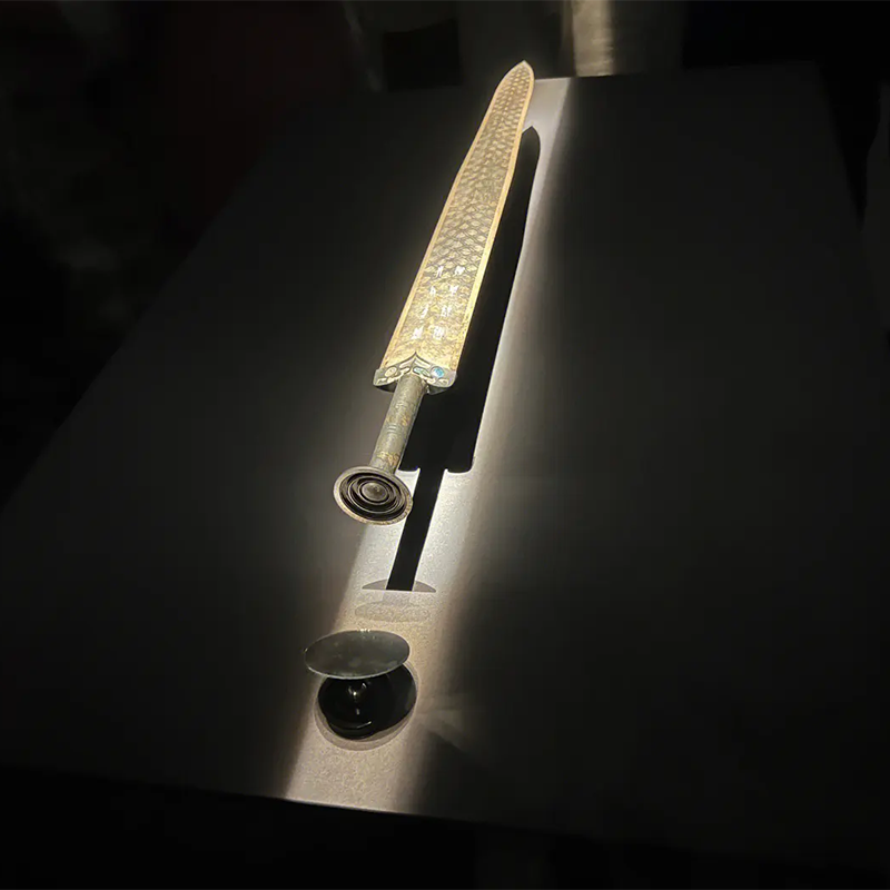 武汉一日游 黄鹤楼+长江大桥+户部巷+湖北省博物馆+武大牌坊+东湖