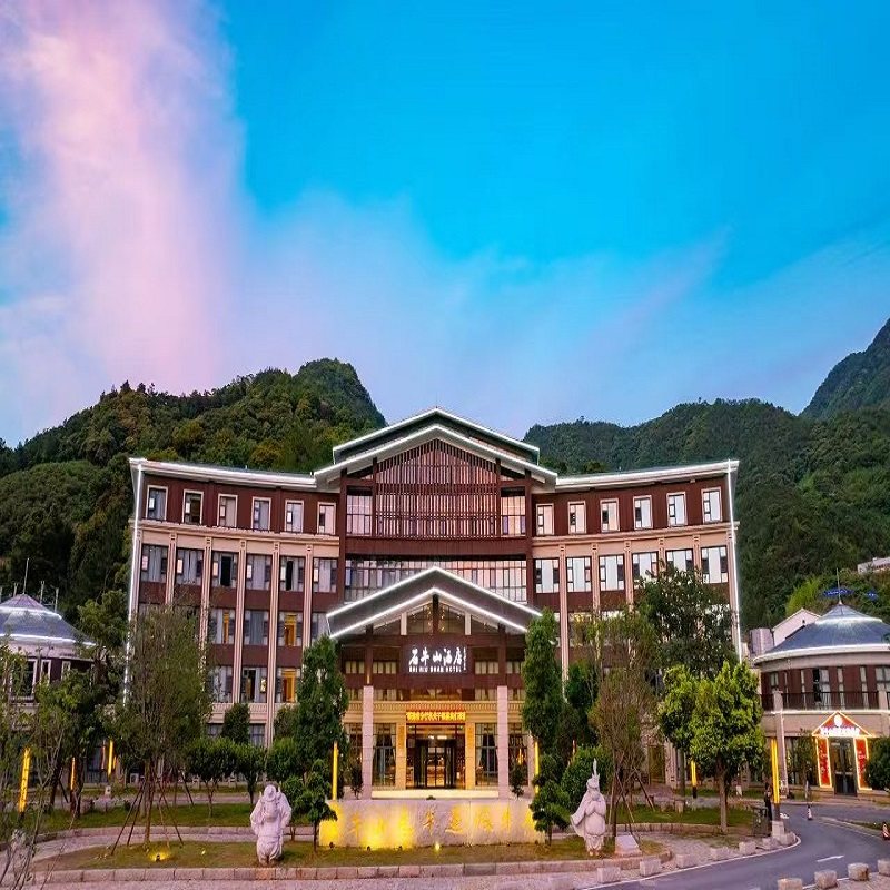 德化石牛山岱仙酒店/主峰酒店(含双早)+双人石牛山景区套票 - 定制游预订