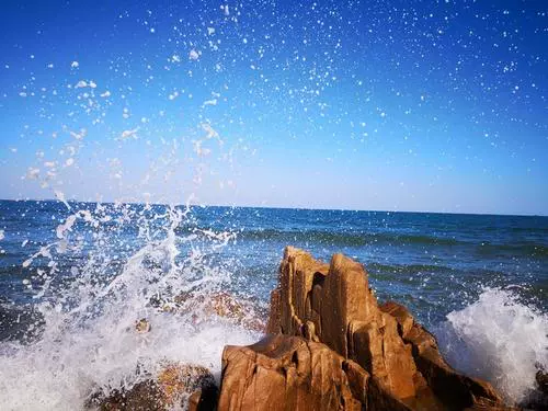 银沙滩景区海水浴场图片