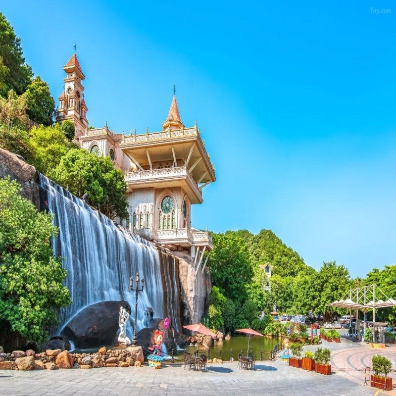 梅州客天下艺术家园酒店2天1晚+双早+客家小镇门票