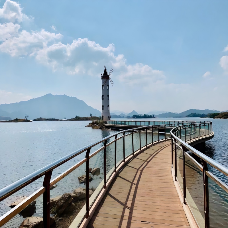 千岛湖4天3晚滨江希尔顿/喜来登/品湖/燕山君澜等5钻高端酒店+早餐+游船观光票