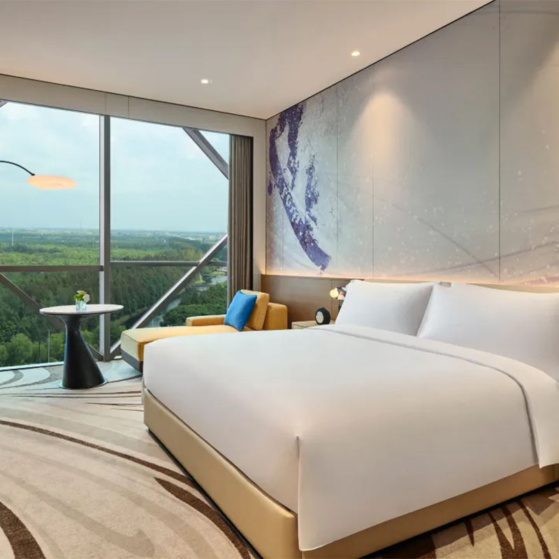 上海耀雪冰雪世界娱雪票/滑雪票+五钻冰雪世界皇冠假日酒店1晚