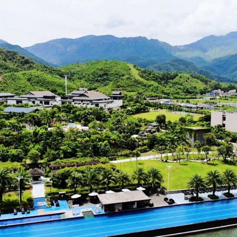 汕尾深汕合作区水底山温泉庄园108米无边泳池+无限次温泉+晚餐5天4晚