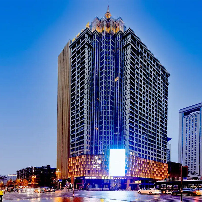 四川成都酒店舒程玥港澜庭旭日安逸新良悦蓝里酒店套餐成都大熊猫基地1-10晚度假套餐 - 定制游预订