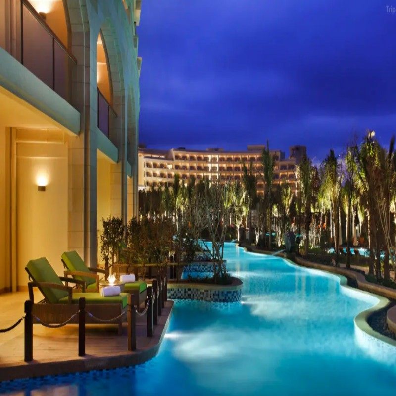 三亚海棠喜来登度假酒店+三亚丝路欢乐世界门票 2天1晚单人套餐