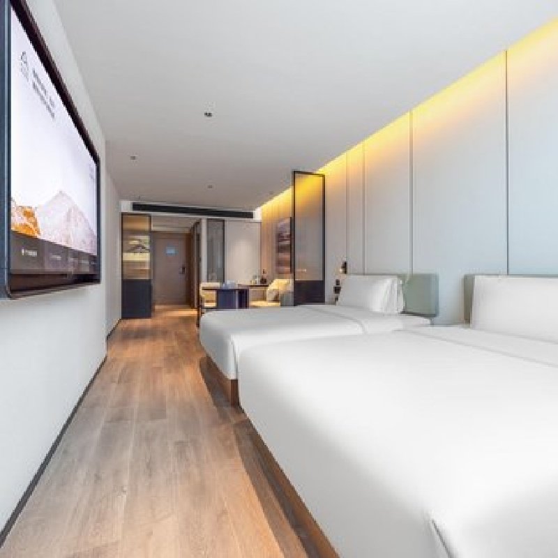 D2天1晚东莞东城33小镇亚朵酒店自由行+粤晖园门票单人酒景套餐