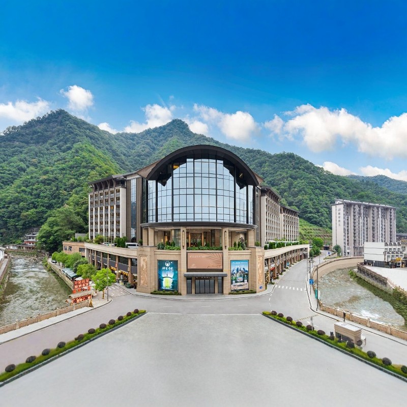 【寒假早鸟】神农架康帝君兰酒店+神农架五景点联票2天1晚自由行 - 定制游预订