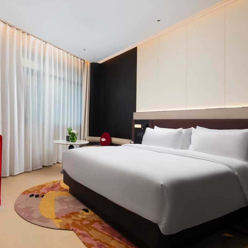 扬州瘦西湖丽芮酒店1晚+双人个园门票+双人早餐