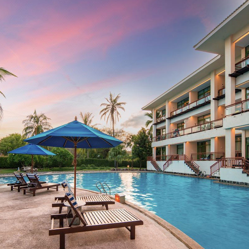 送海鲜晚餐·三亚亚龙湾天鸿度假酒店3天2晚全新智能全海景套餐