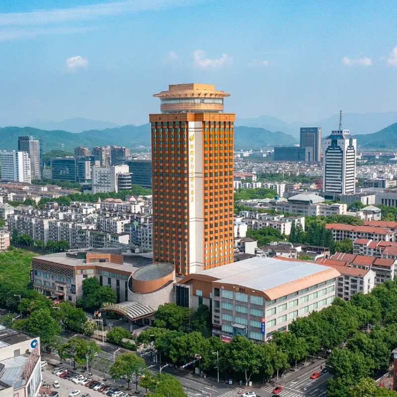 【五钻】绍兴开元名都大酒店3天2晚含双早+自助晚餐+沈园+东湖+柯岩含画舰船1次+乌篷船