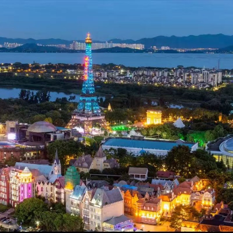 深圳富苑皇冠假日套房酒店住宿1晚+深圳世界之窗门票1张