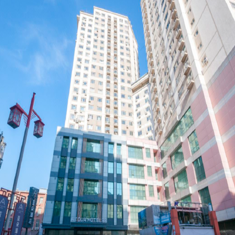 承德避暑山庄亚朵酒店 1晚 +承德景区门票+自助早餐 双人套餐 - 定制游预订