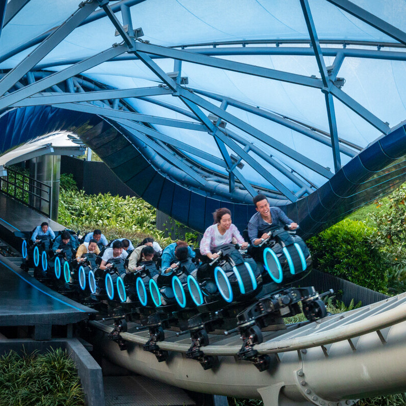 周末超值购-3天2晚开元名庭酒店+迪士尼乐园酒店+迪士尼乐园门票+四地接送