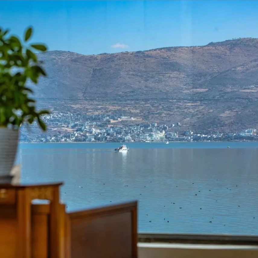 x【2天1晚】大理潞安府院海景客栈(洱海才村)/Bingo海逸十号海景客栈(洱海才村店)+门票 - 定制游预订