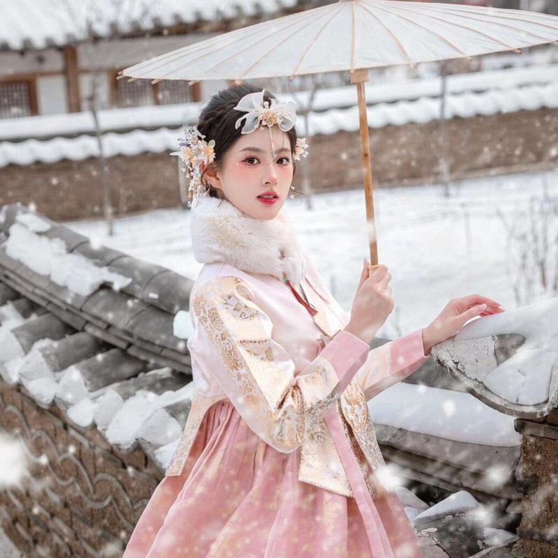 徐州淮安盐城宿迁泰州连云港出发去吉林长白山延吉哈尔滨雪乡旅游