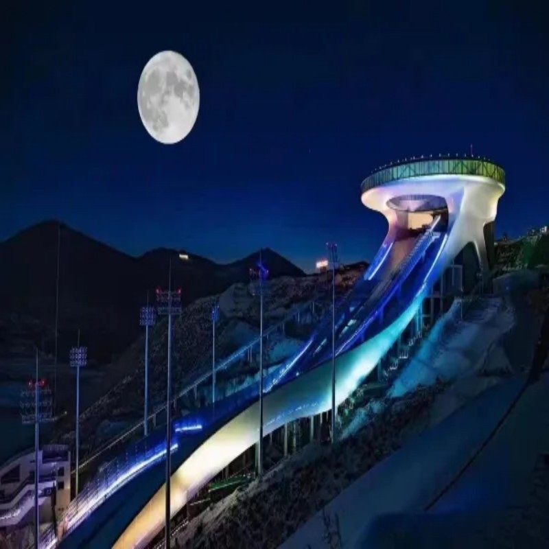 张家口雪如意滑雪小镇 冬季滑雪 雪如意维景酒店 含雪具 1晚2日 可定其他滑雪套餐