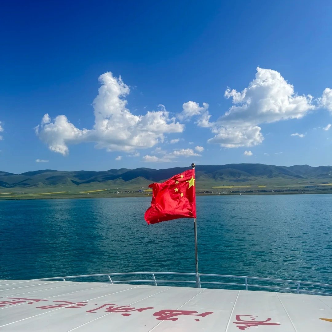 青海湖蓝色港湾酒店住宿+青海湖二郎剑景区成人门票